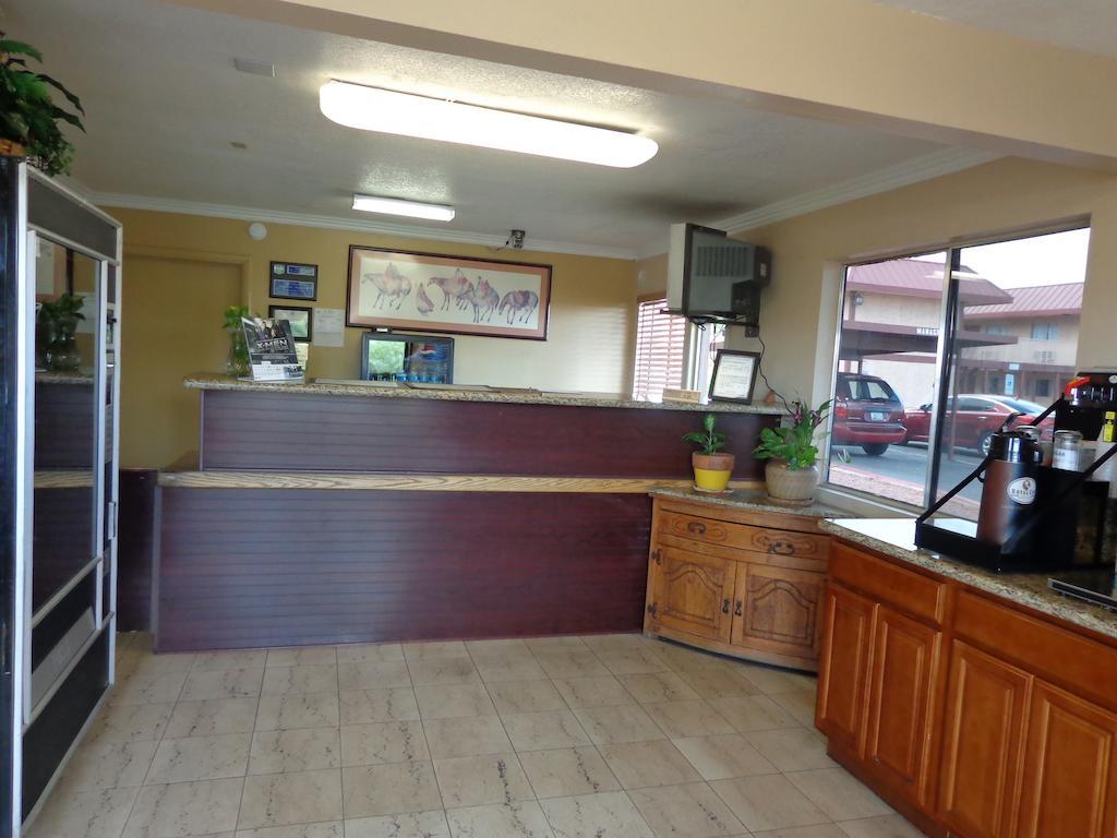 Knights Inn Fairground Phoenix Exterior foto